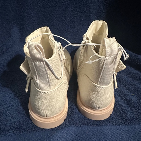 Toddler Evie Buckle Boots Cream - Picture 4 of 5
